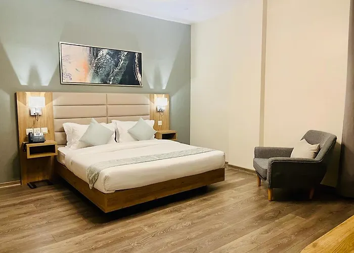Lolia Hotel فندق لوليا الفندقية